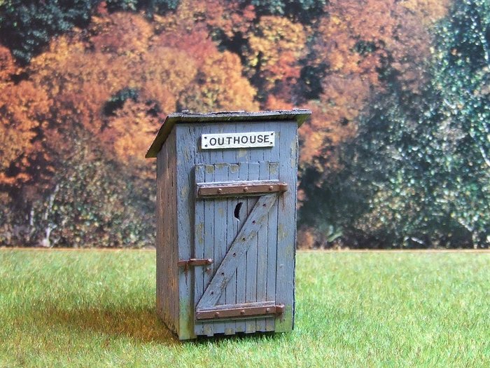 Outhouse  1.48ème 002.JPG