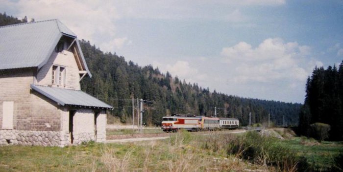 174314Pucelle21000.jpg