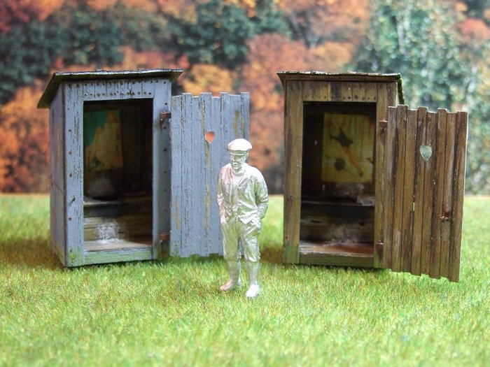 Outhouses 1.48 003.JPG