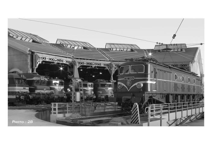 2D2 9104.jpg