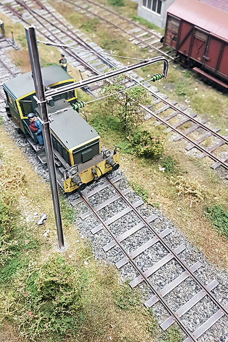 cat25KV-VS-PS-2.jpg