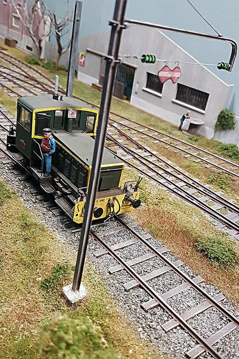 cat25KV-VS-PS-4.jpg