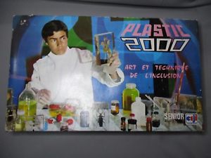 plastic 2000.jpg