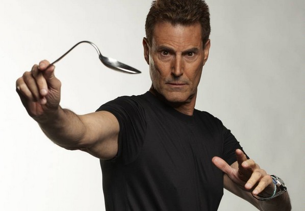 Uri Geller.jpg