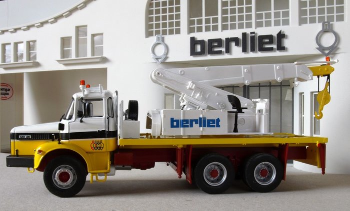 GBH BERLIET.3.JPG