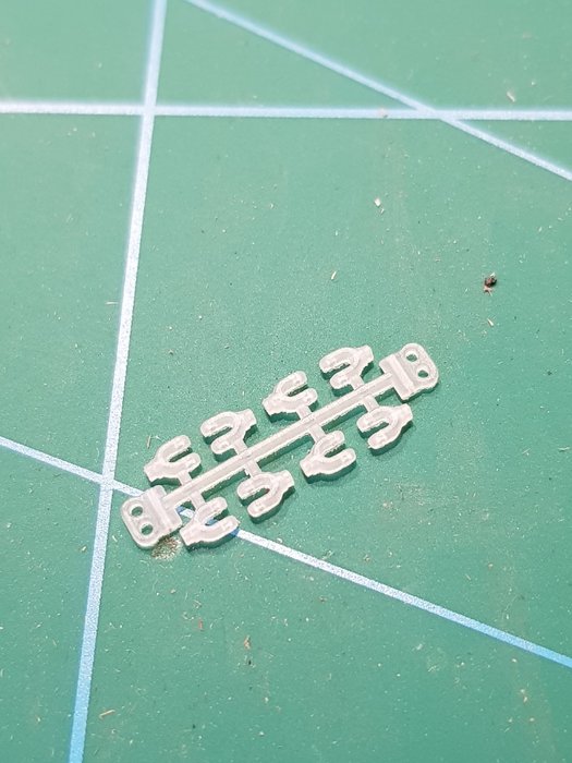 SHW 4 BARRES ADAPTABLES.jpg