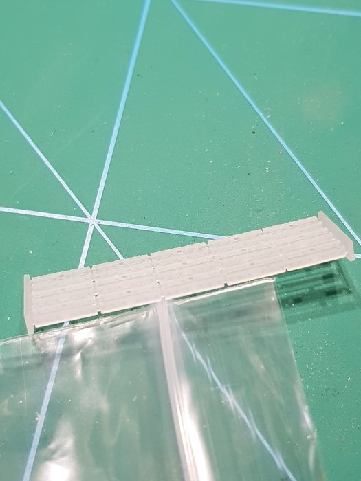 SHW ECLISSES ISOLANTES 6 BOULONS.jpg