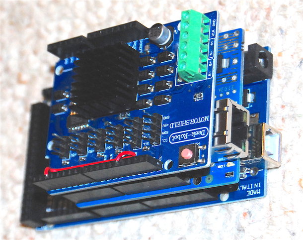 (c) C.Bobille Réalisation de centrales DCC avec le logiciel libre DCC++ (3) LOCODUINO