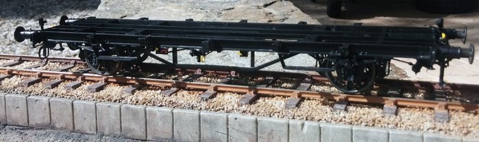 Chassis-2.jpg