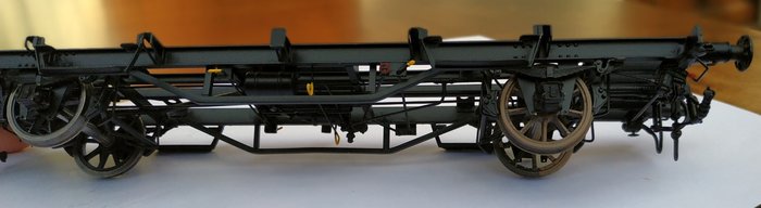 Chassis-5.jpg