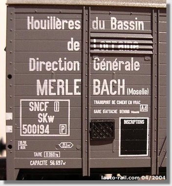 Inscription du modèle HO<br />Les volets ont été conservés par le fabricant