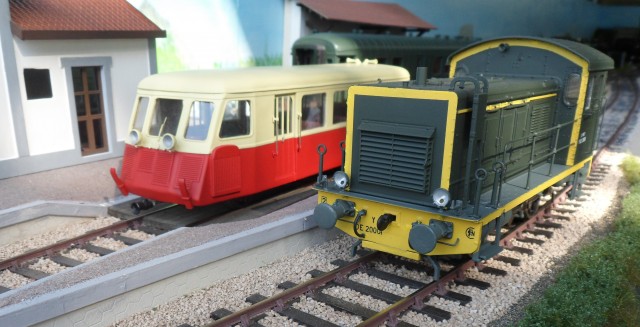 A75D-V20.JPG