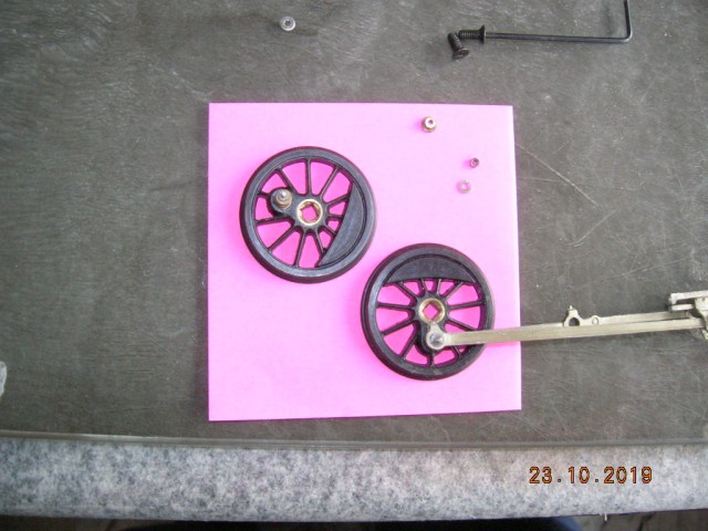 roue ,palier ;rondelle et écrou...avec roue finie