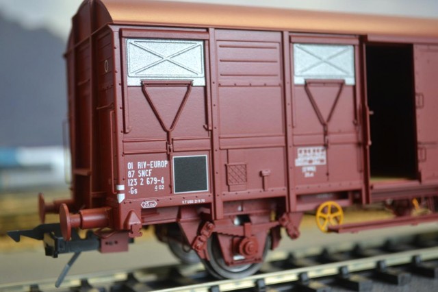 Wagon couvert GS 4 3.jpg