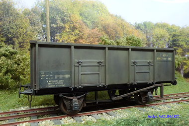 Tombereau VFIL Z113506.jpg