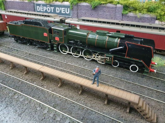 loco4.jpg