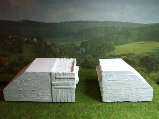 Butoirs & tas de briquettes entamées 002.JPG