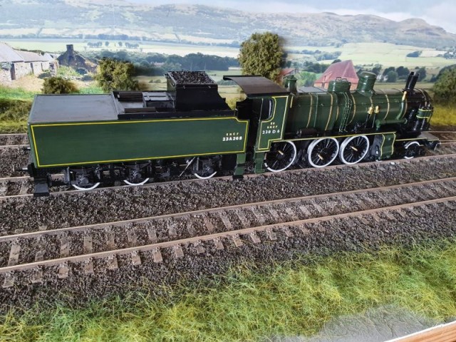 loco 4.jpg