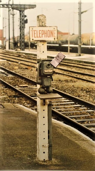 telephone-2.jpg