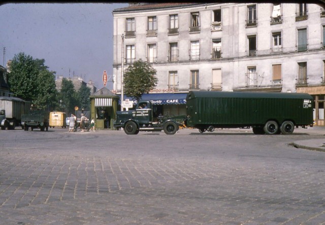 Ivry_PlaceGambetta.jpg