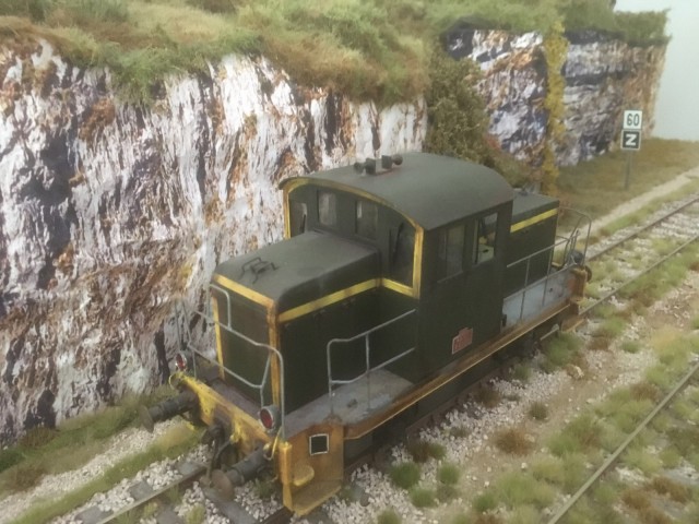 Y6400  Ta.jpg