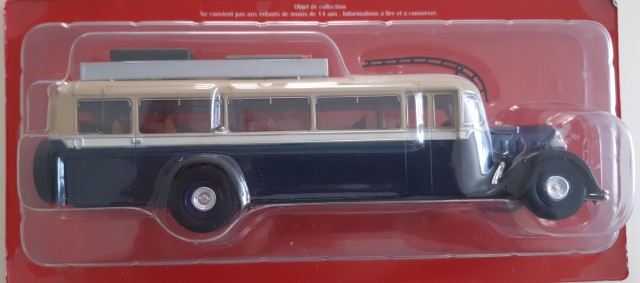 Autocar Hachette.jpg