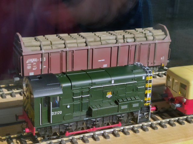 Class 08 Dapol sonorisée par Guy Avril