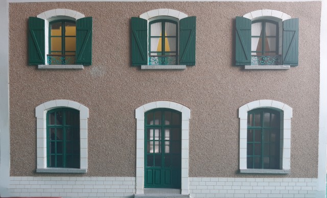 Façade rue (avec volets).jpg