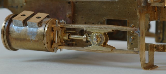 Les glissières, avec leurs pans coupés, sont aussi assez intéressantes à usiner.