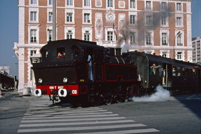 030 T 8157 Place Joliette 1983.jpg