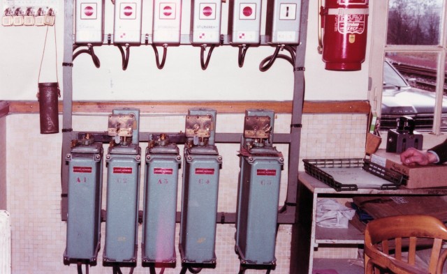 1280px-Gare_de_Morez_Jura_VCm_en_1982.png.jpg