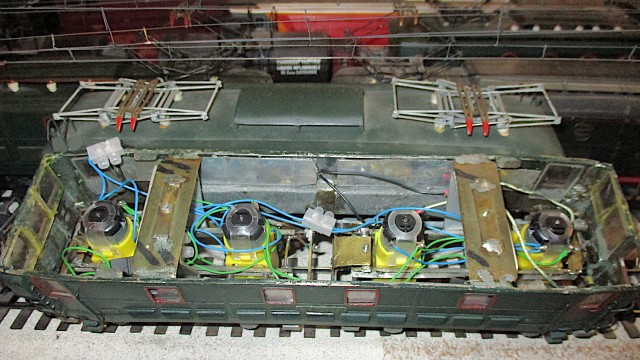 BB900-03.jpg