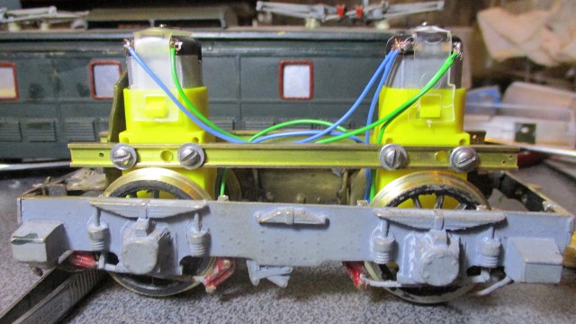 BB900-02.jpg