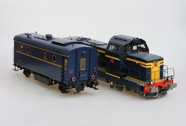 040 DG 44 + FC.jpg