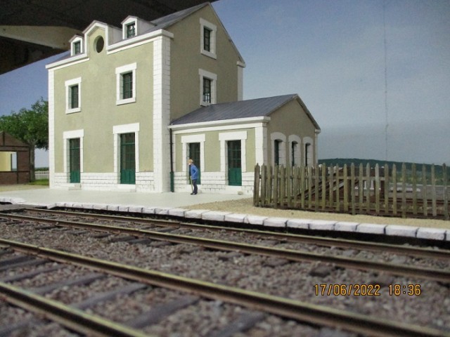 D EP Gare.jpg