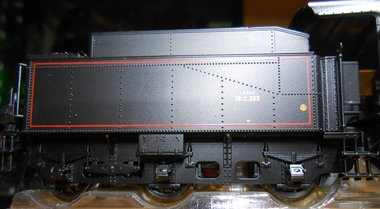 040D353 tender 001.JPG