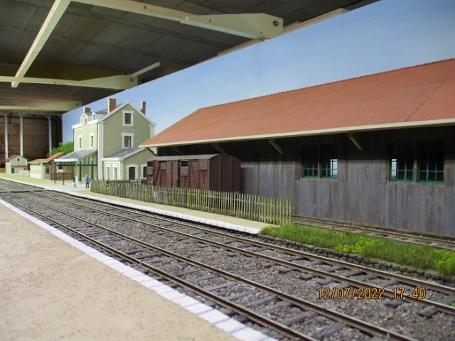 halle menuiseries.jpg