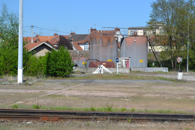 Cuves à Gasoil dépôt de Montluçon (1).jpg