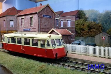 Oli-2015-10.jpg