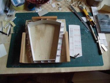 La fosse du pont est fabriquée à l'atelier.