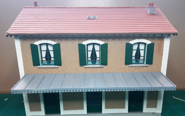 Façade coté quai.jpg