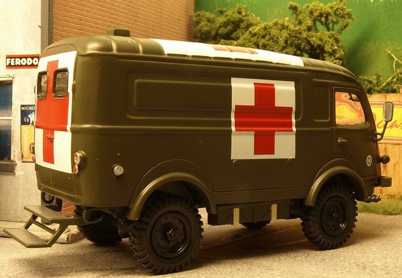 Sanitaire Renault.2.JPG