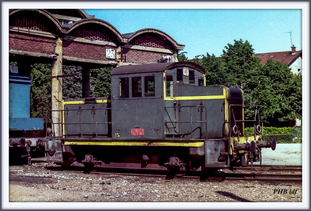 Y6211 en 1984 à Montrouge - photo PHB IDF