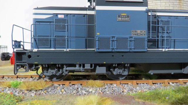 6640000004 2.JPG