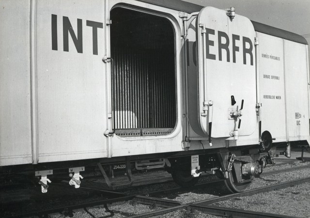 X89600 - 170949.jpg