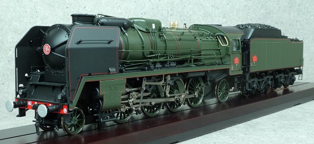 141P8004b.jpg