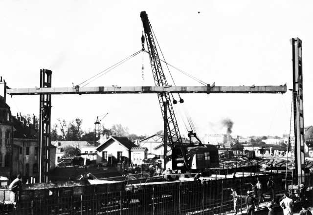 286-MP-fra-00108.jpg