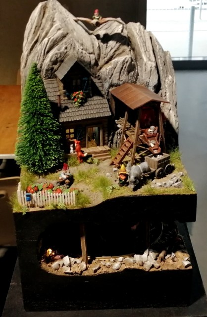 4s mine nain.jpg