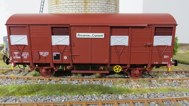 2 essieux a00003.JPG