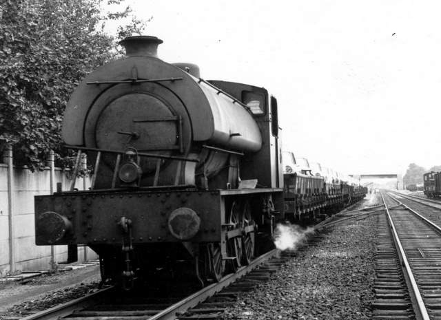 030T Saddle Tank 1768-1.jpg